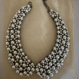 Elegant Pearl Statement Necklace